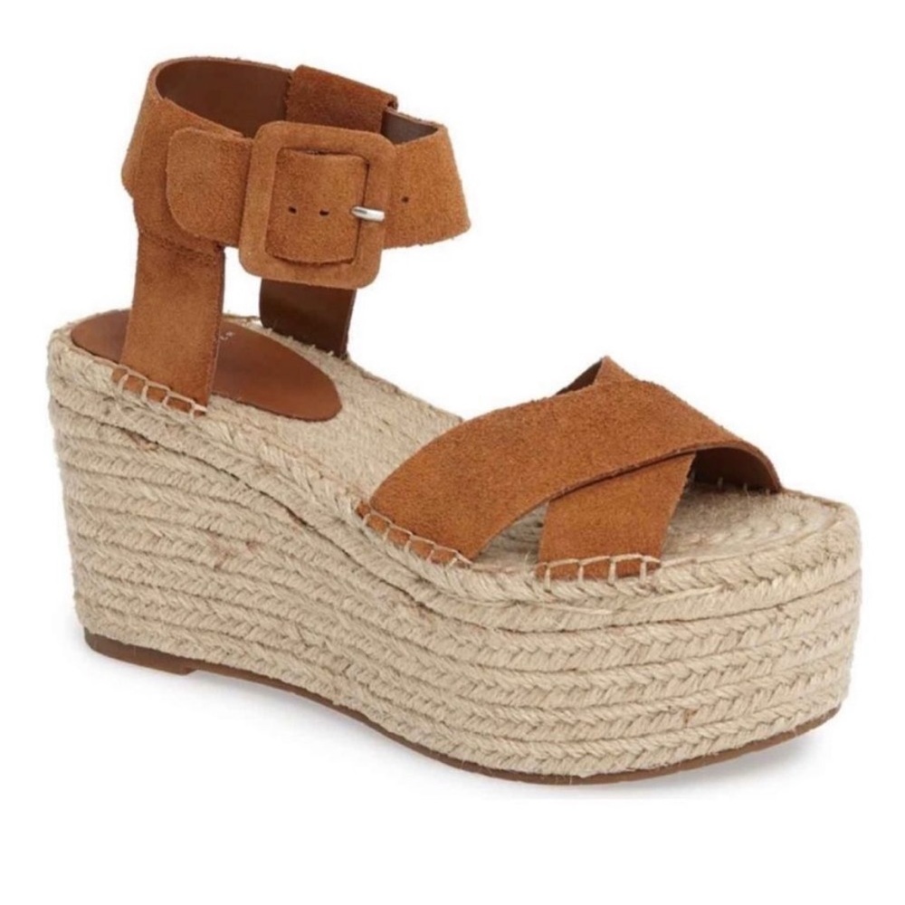 Marc Fisher Cam brown platform heels